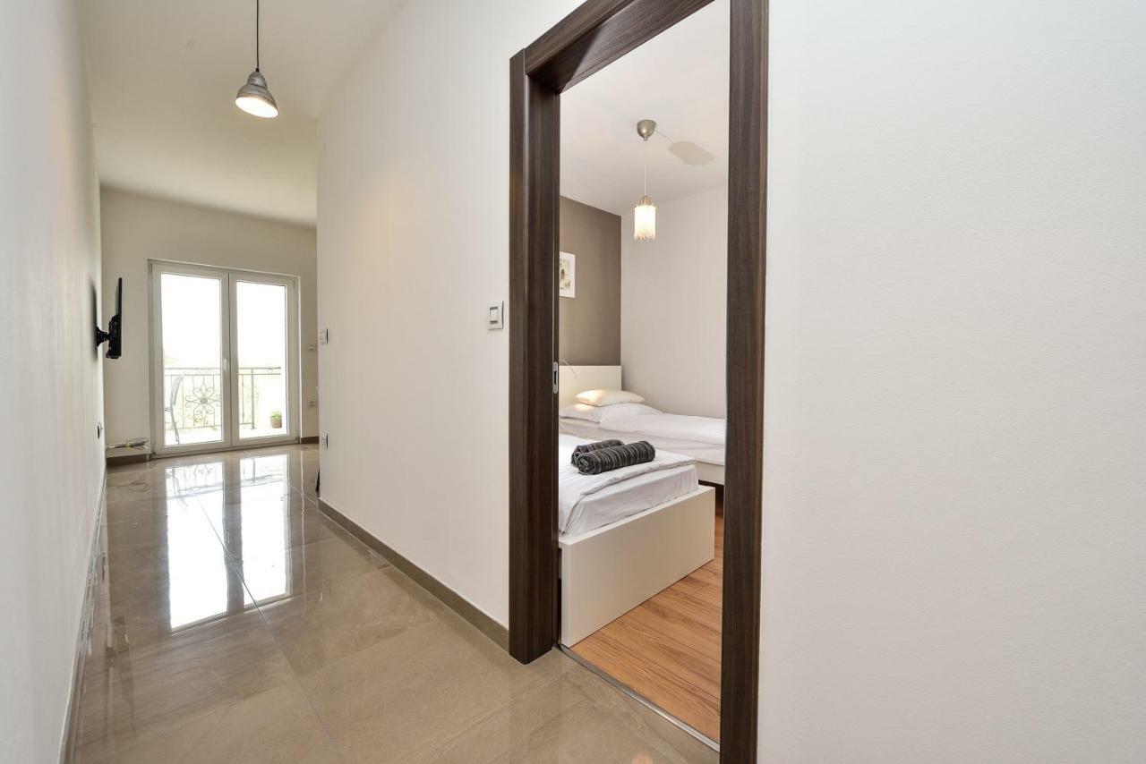 Apartments Feel Good Sukošan Eksteriør billede