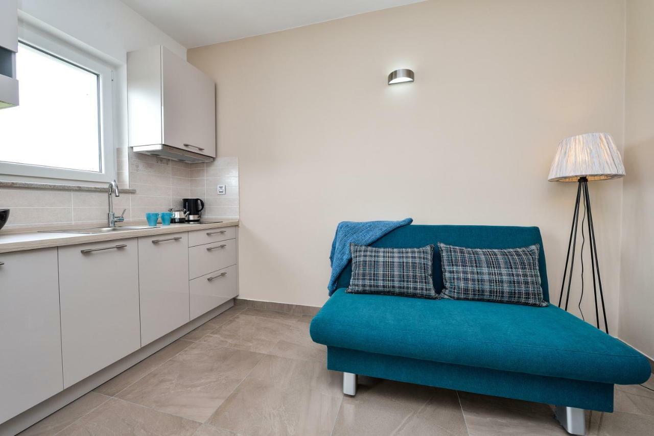 Apartments Feel Good Sukošan Eksteriør billede