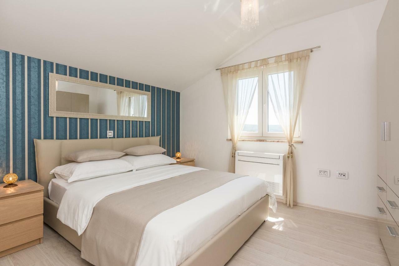 Apartments Feel Good Sukošan Eksteriør billede
