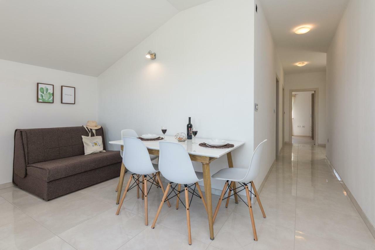 Apartments Feel Good Sukošan Eksteriør billede