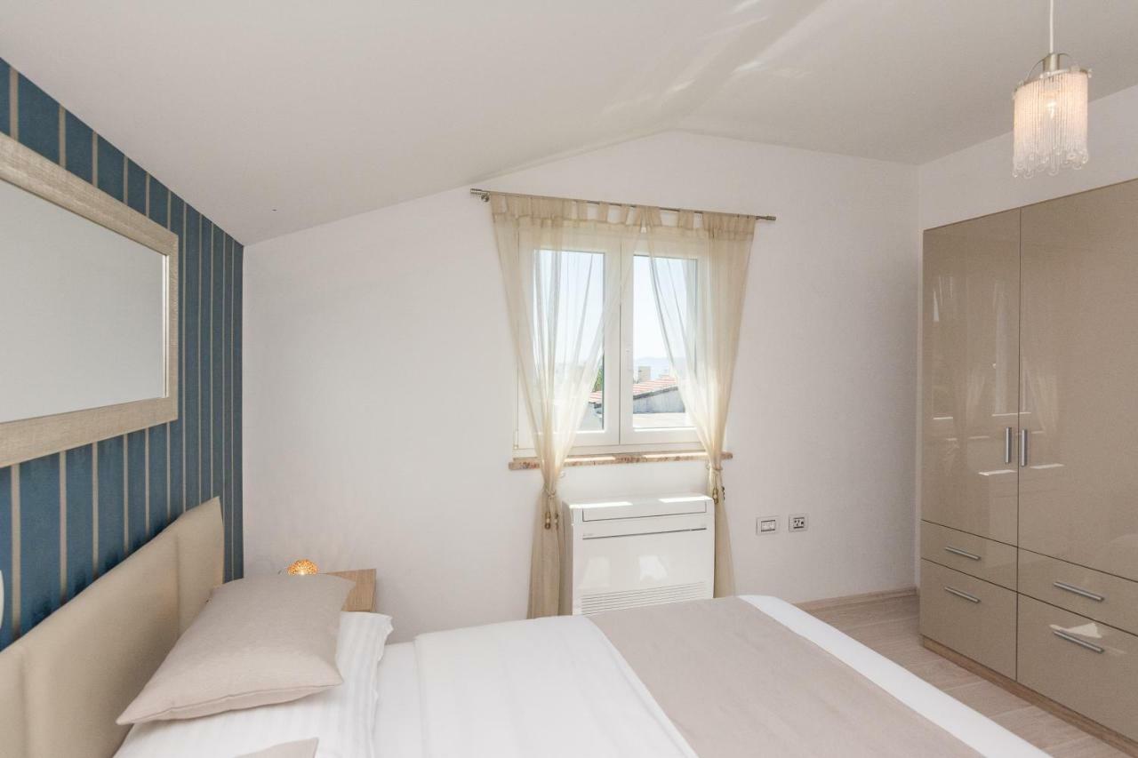 Apartments Feel Good Sukošan Eksteriør billede